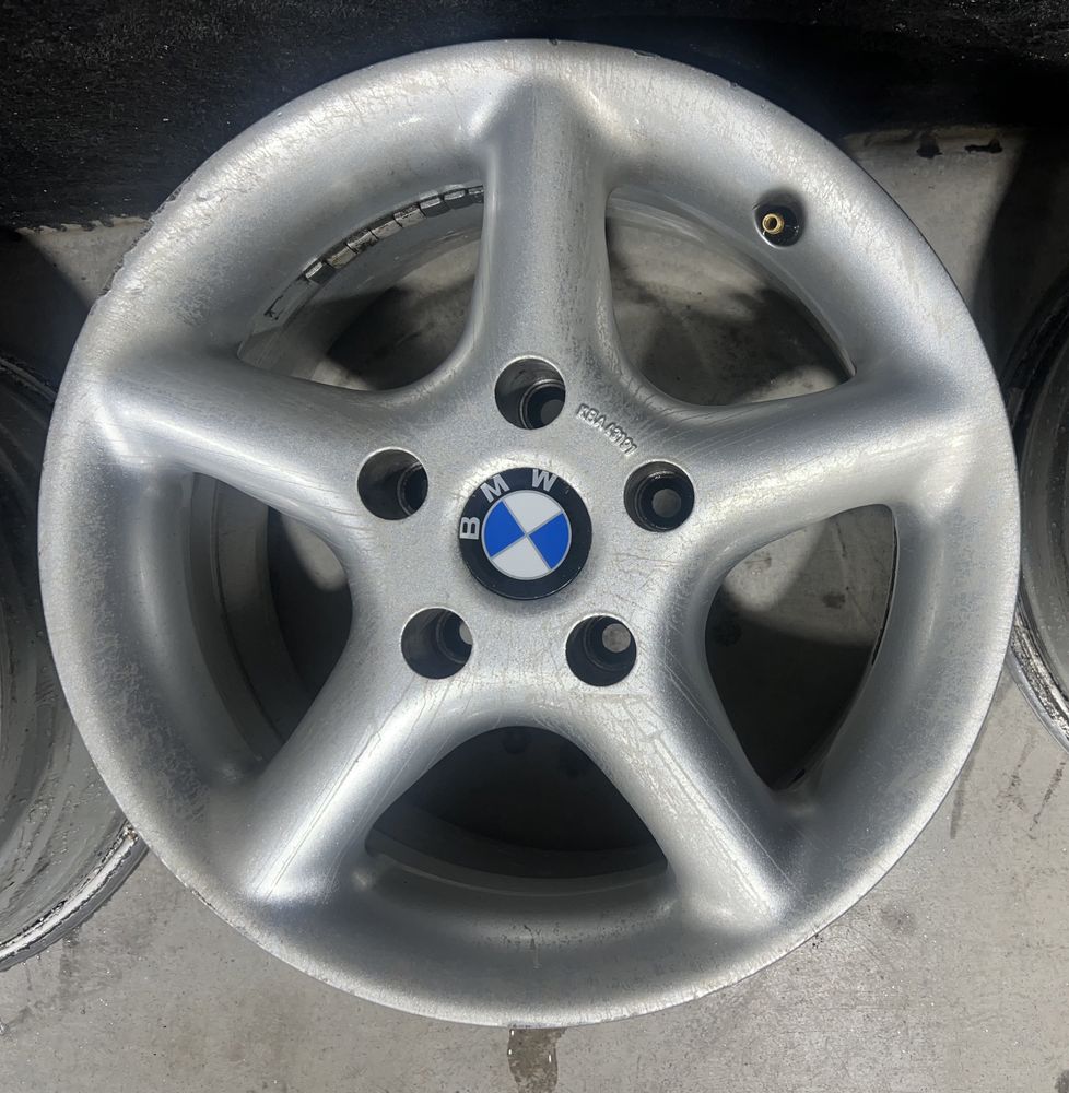 Jante Borbet 15” BMW E36 E34 E39