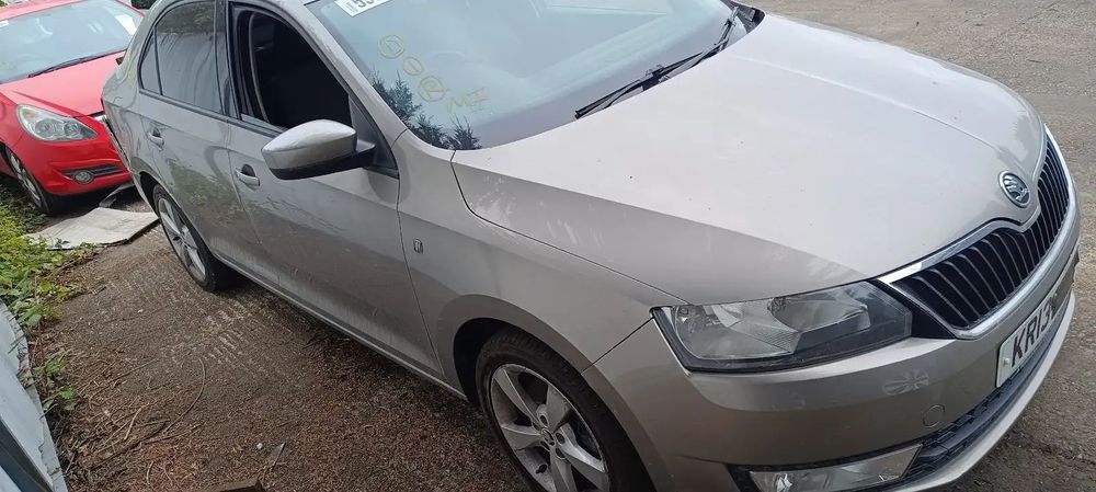 Dezmembrari / Dezmembrez Skoda Rapid 1.4 CBZB cutie viteze NBU cod culoare LF8H