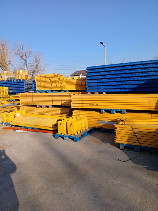 Rafturi metalice de vânzare