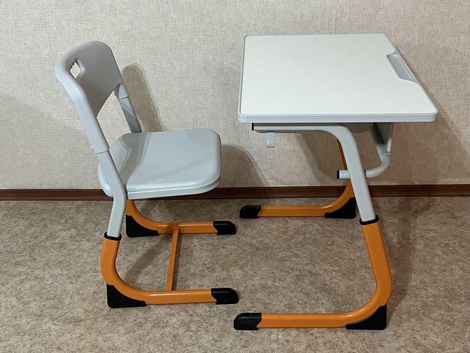 Парты школьные одноместные
