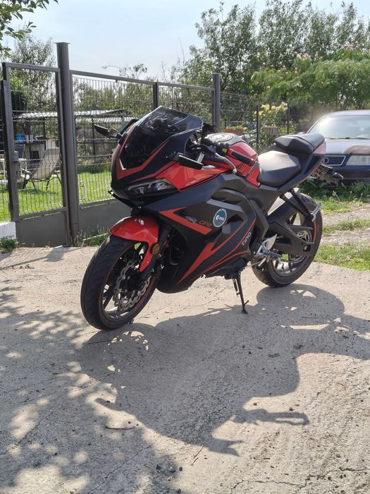 Motocicleta Taro GP2 125cc A1