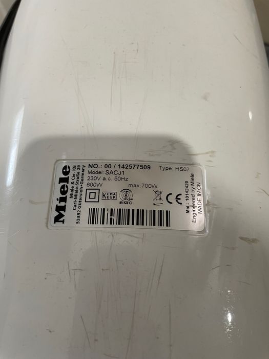 Vand Aspirator Miele defect Swing H1 Excellence Ecoline de calitate.