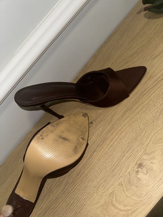 Сатенени чехли на ток