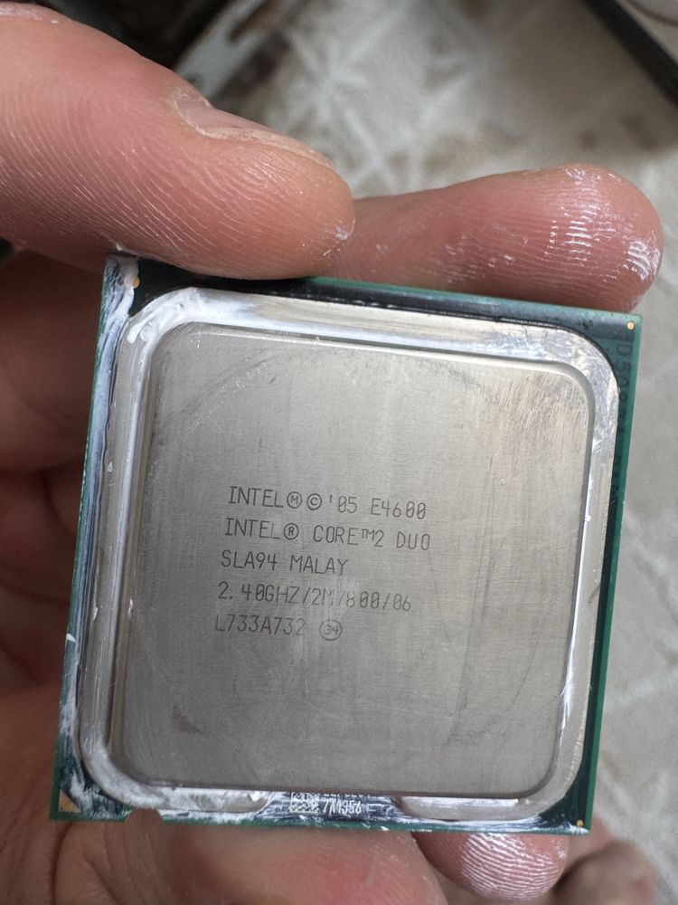 Процессор Interl 2 duo core 2.4gh