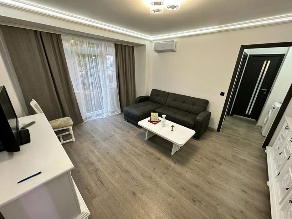 Ofer spre închiriere Apartament 2 Camere in zona Centrala