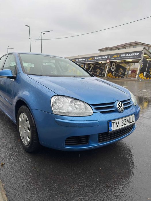VW Golf V 1.4 benzina an 2004
