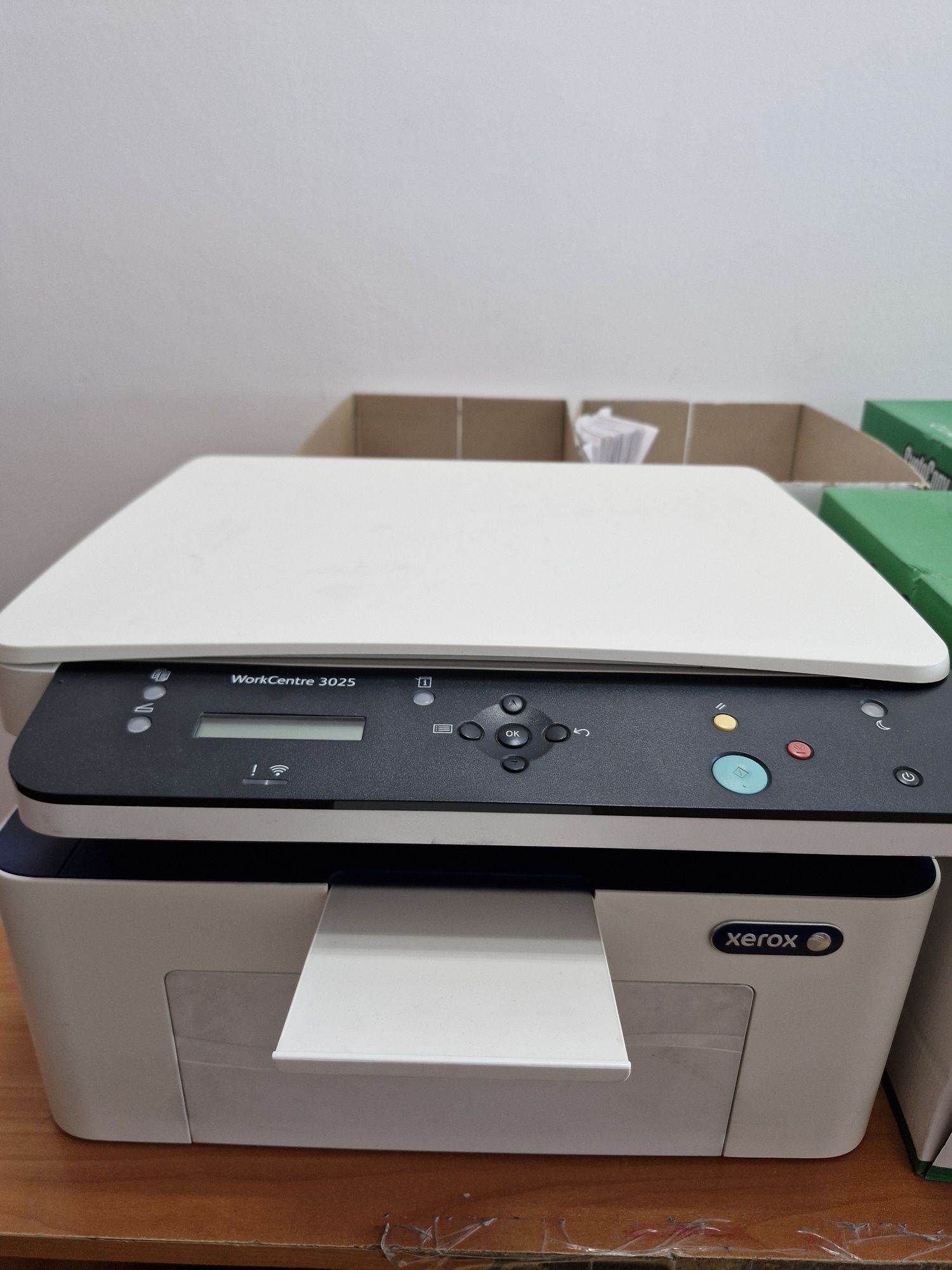 МФУ Xerox принтер,сканер,ксерокс 3в1 в хорошем состоянии