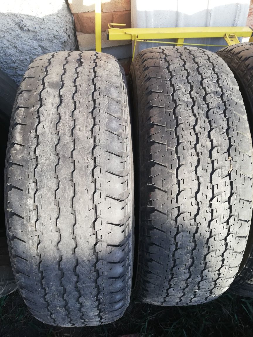 BRIDGESTONE Dueler H/T 255.70R15 C