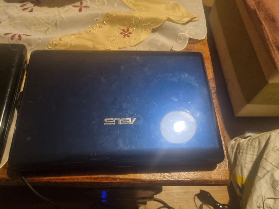 Mini Laptop 10 inch Samsung si Asus Eepc