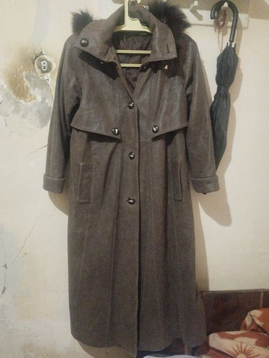 Женская набук кожаная плащ пальто.