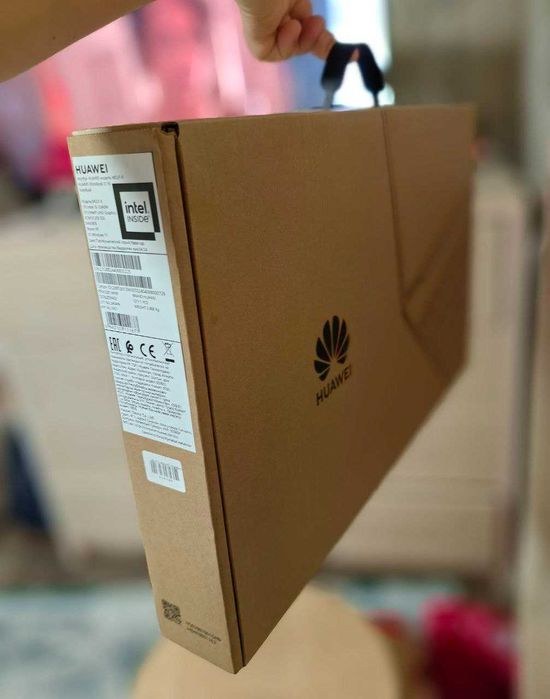 Huawei Matebook D14 i5-12gen, 16GB, 512SSD, 300nit, 100% SRGB