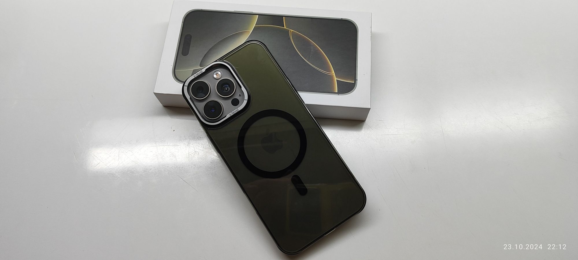 Iphone 16 pro max 1 TB China