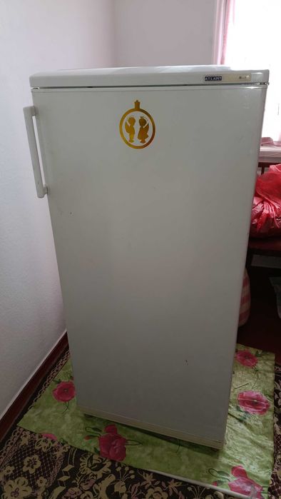 Холодильник б/у Атлант продам