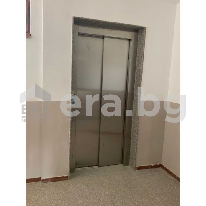 Продава се Двустаен апартамент в Варна, Владислав Варненчик - 74 кв.м за 1644 €/кв.м - Снимка #3