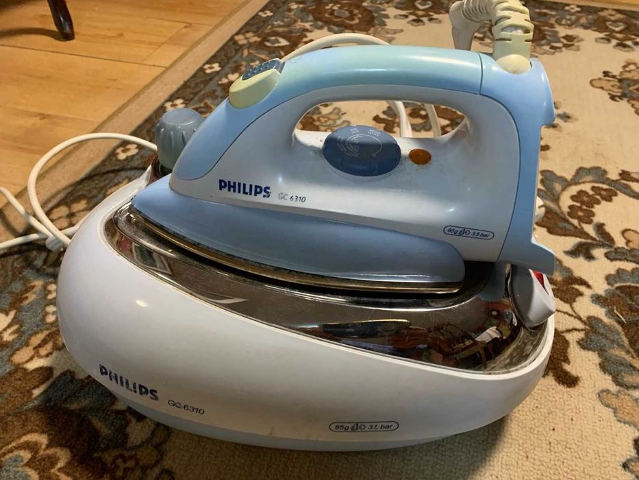 Ютия с пара Philips за части!!