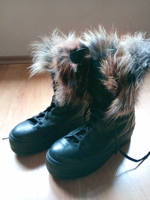 Боти, Естествена кожа + естествен косъм ,39 номер