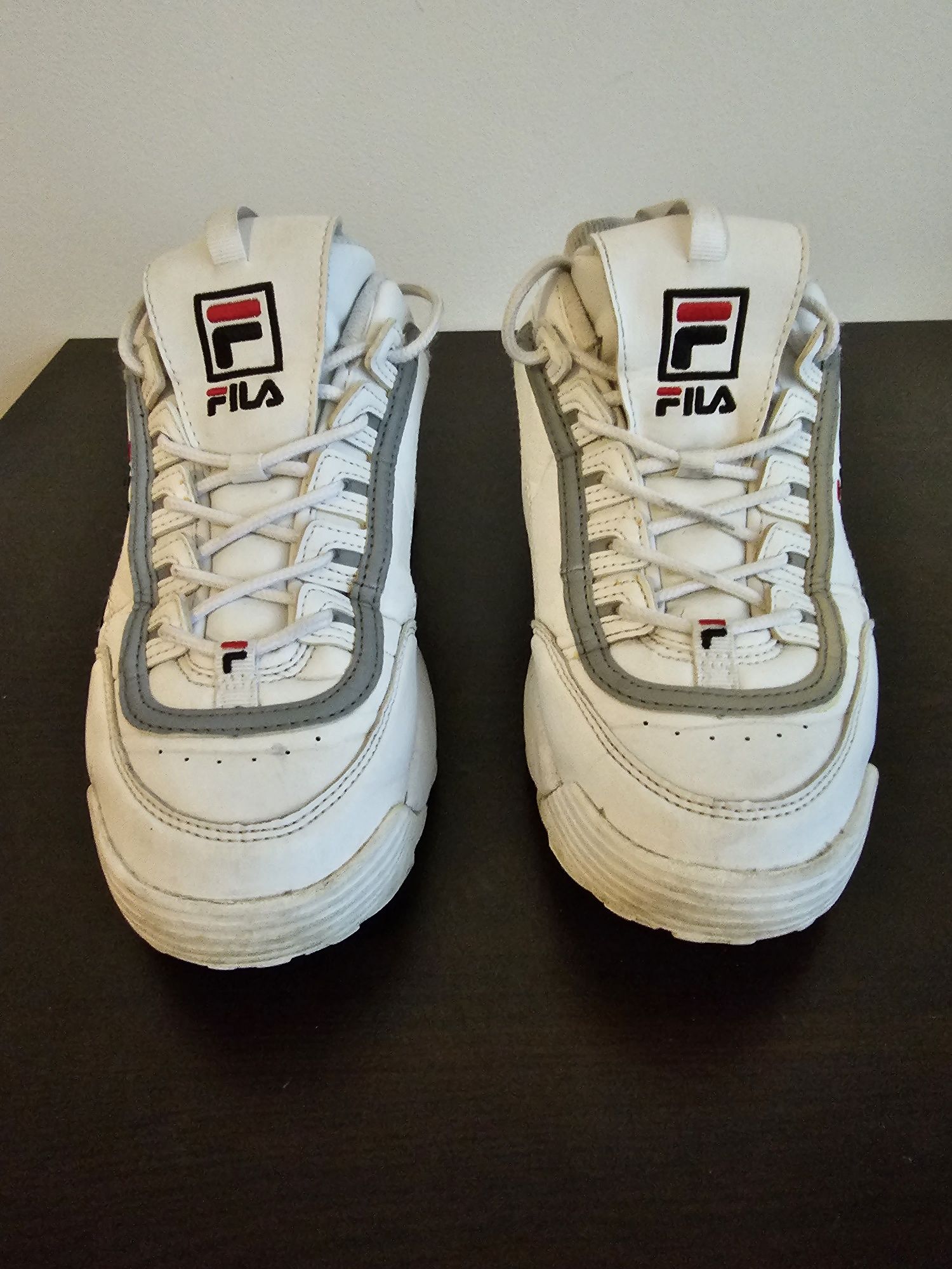 Fila Disruptor номер 39.5