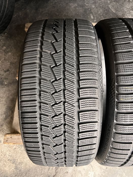 2 anvelope iarna 245/35/20 , Continental , DOT 2022 , 7 mm