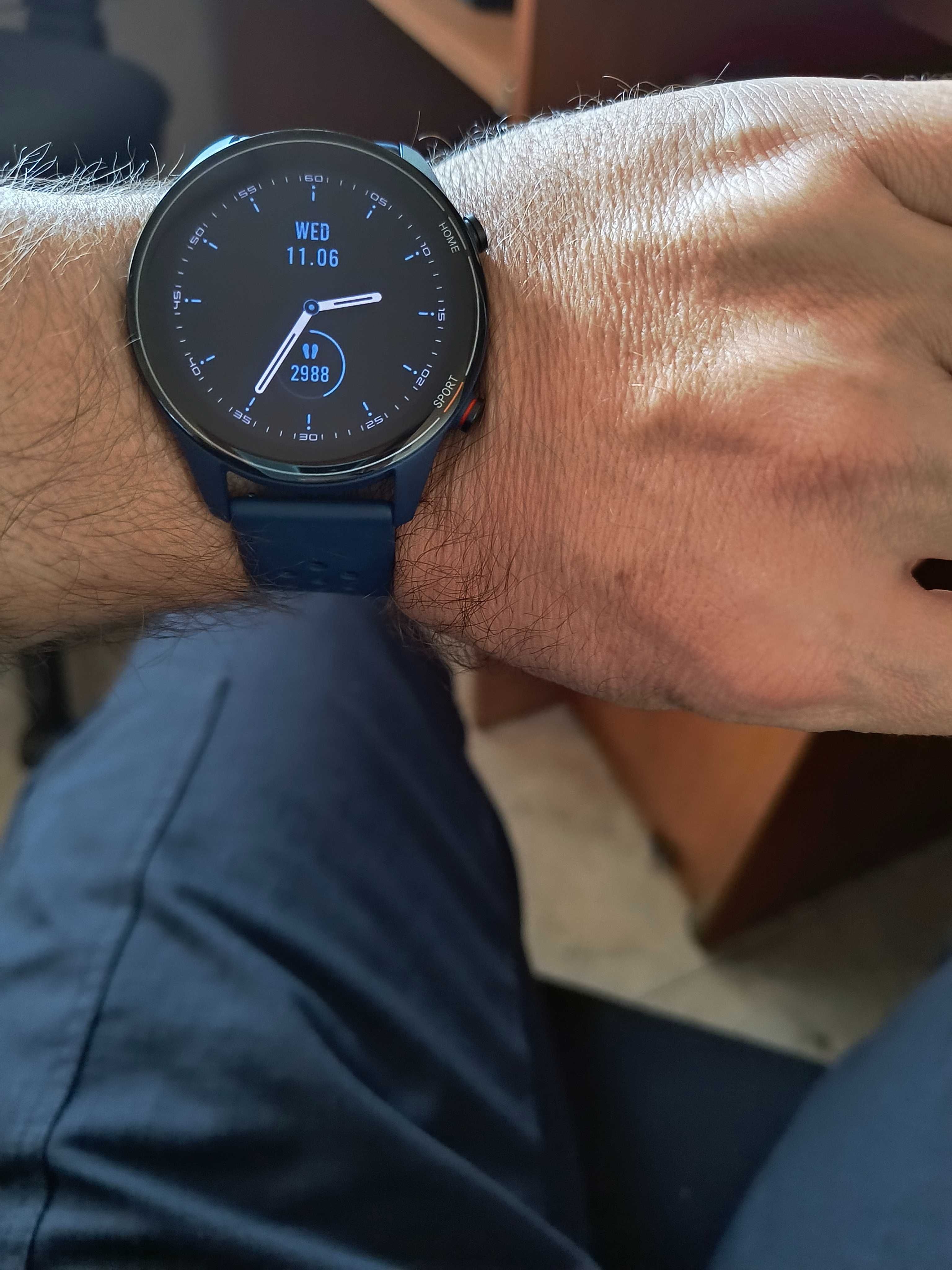 Часовник Xiaomi Mi Watch