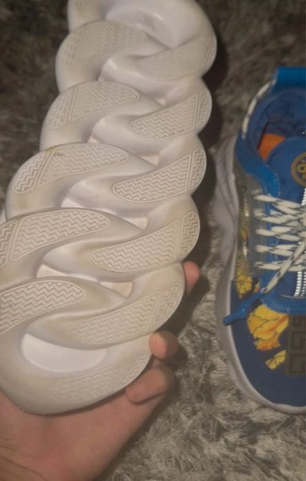 Vand versace chain reaction noi!