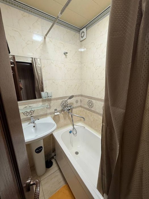 Taqachida uy sotiladi