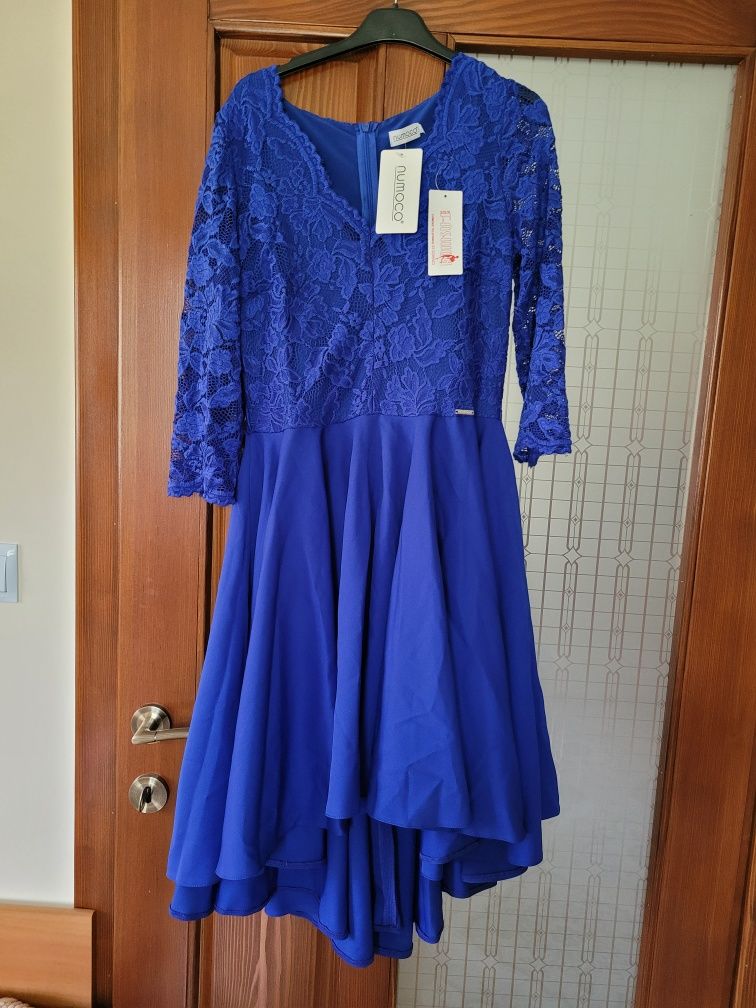 Vând rochie albastra, noua, mărimea M