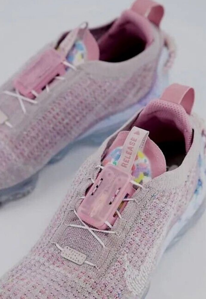 Nike Air Vapormax 2020 Flyknit Pink UK7.5/EUR42номер/27см
