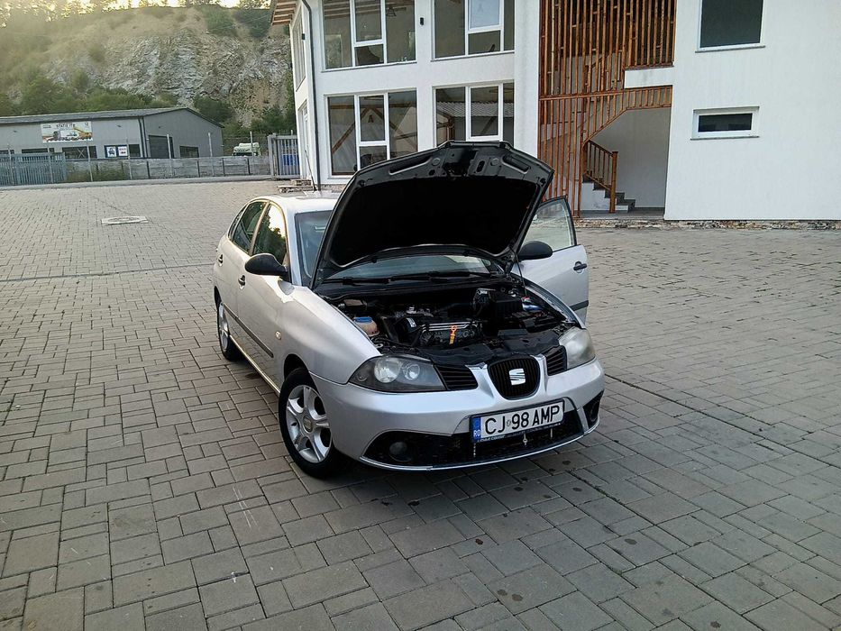 Vând seat ibiza 1.4