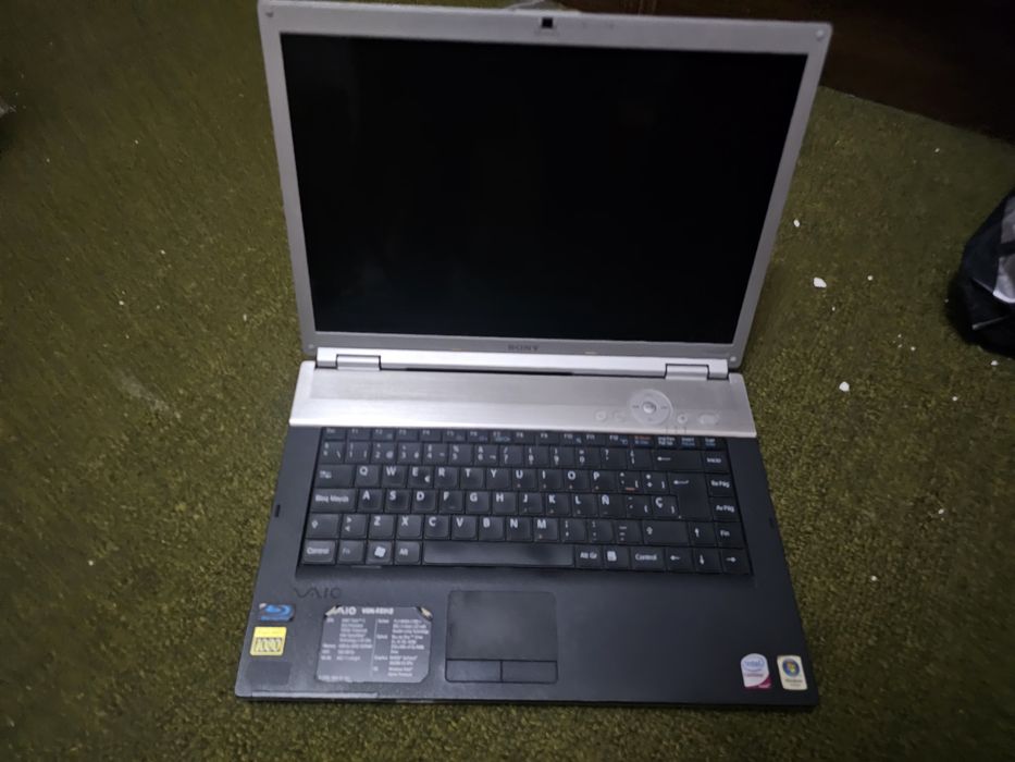 Лаптопи за части