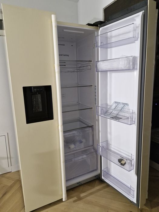 Frigider premium side-by-side Lofra GFRBI619 nou