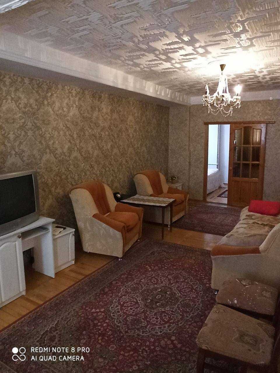 м.Дружба Народов 3-комн 8/12 90 м² состояние чистое