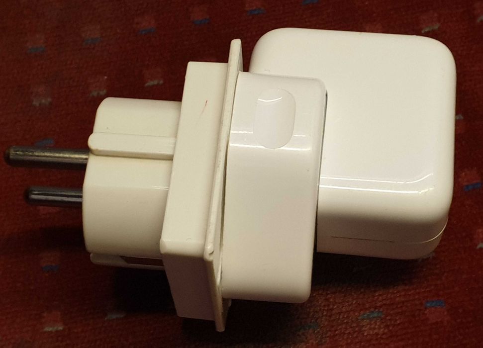 Incarcator pentru iPad, iPod, iPhone, 12W Original A1401