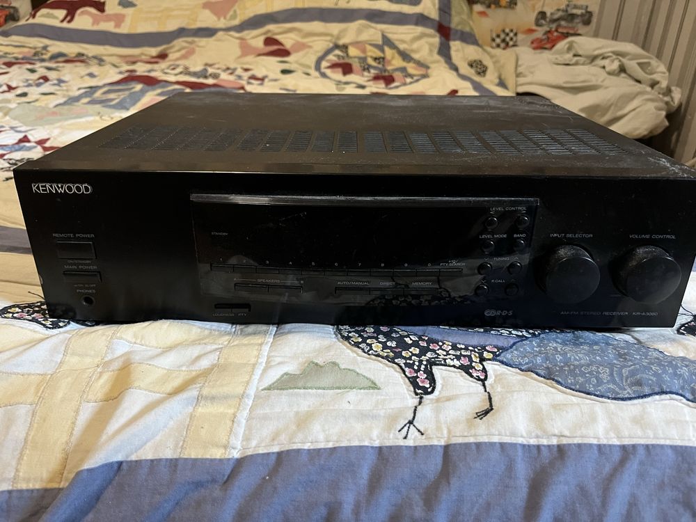 Усилвател KENWOOD