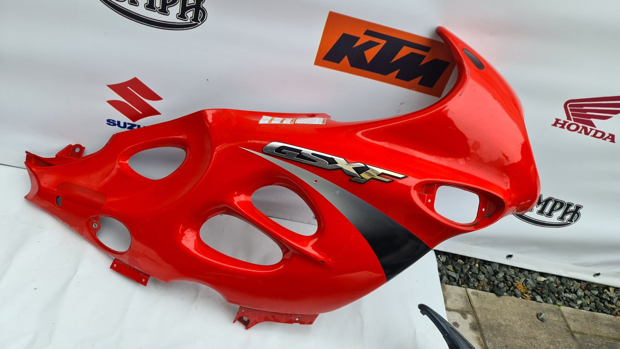 Carene carena laterala stânga dreapta Suzuki GSXF Gsx F 600