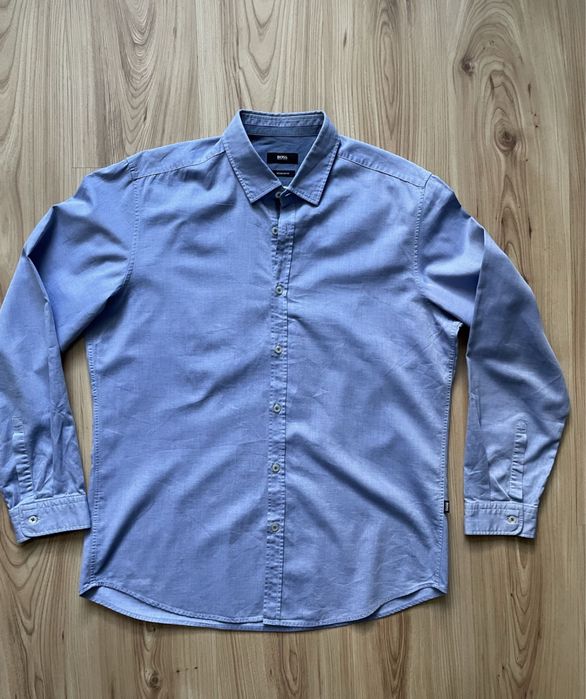 HUGO BOSS / мъжка риза L
