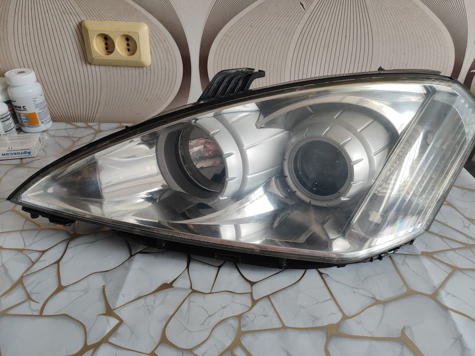 Фары в наличии б/у Ssang Yong kyron