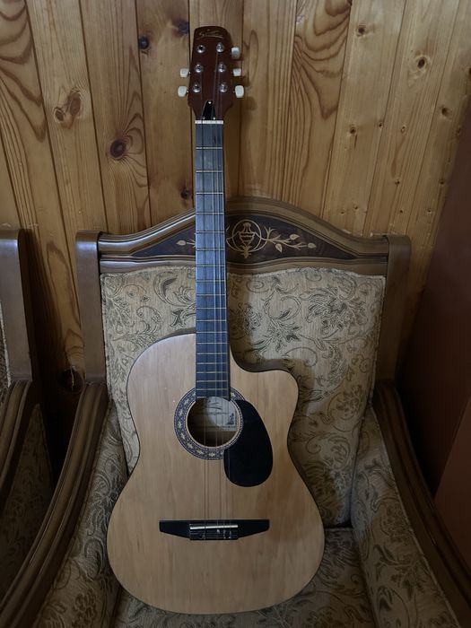 Гитара классическая