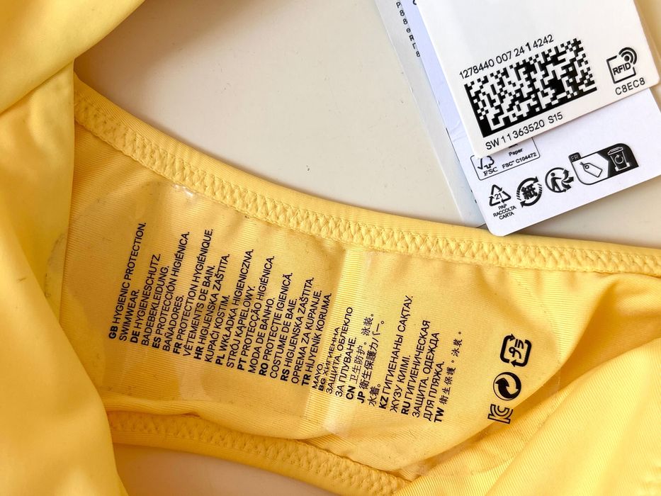 H&M нов бански от две части в наситен пастелно жълт цвят