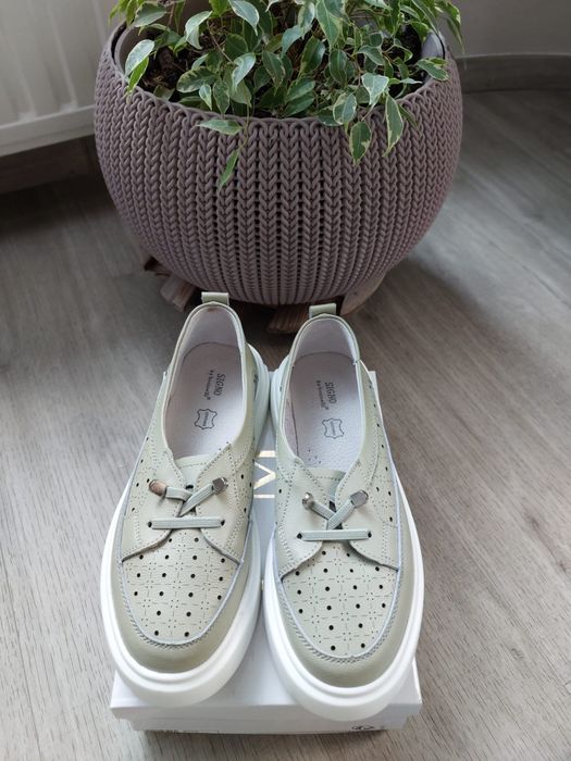 Pantofi casual din piele marime 39,5