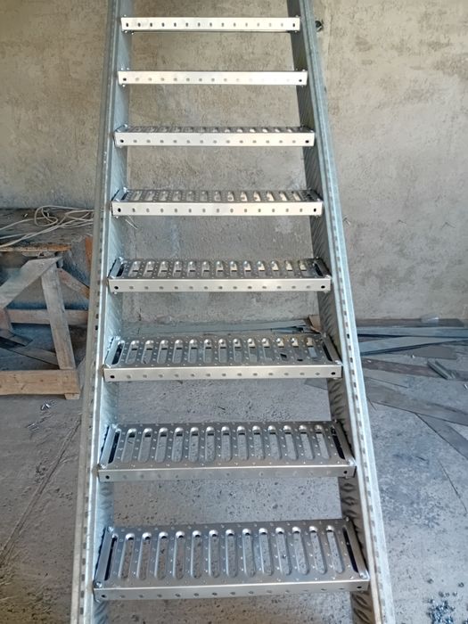 Scara metalica zincata 4mm