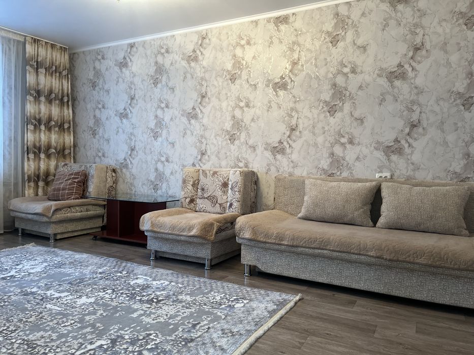 Продам мягкий уголок , диван и 2 кресла кровати .