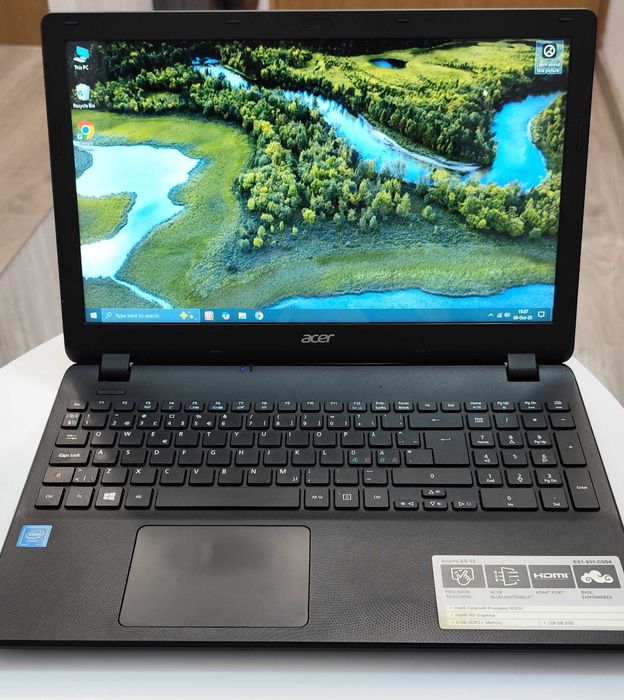 Laptop bun si ieftin