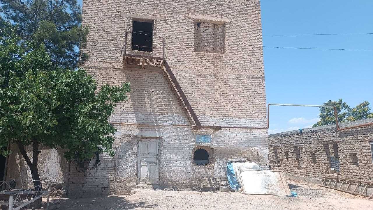 Нотурар ишлаб чикариш корхонаси сотилади