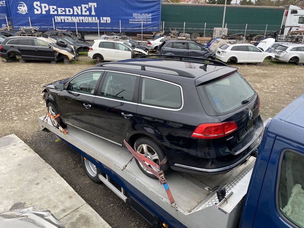 Usa usi  Vw Passat B7 Variant 2,0TDI BlueMotion 2012 LC9X