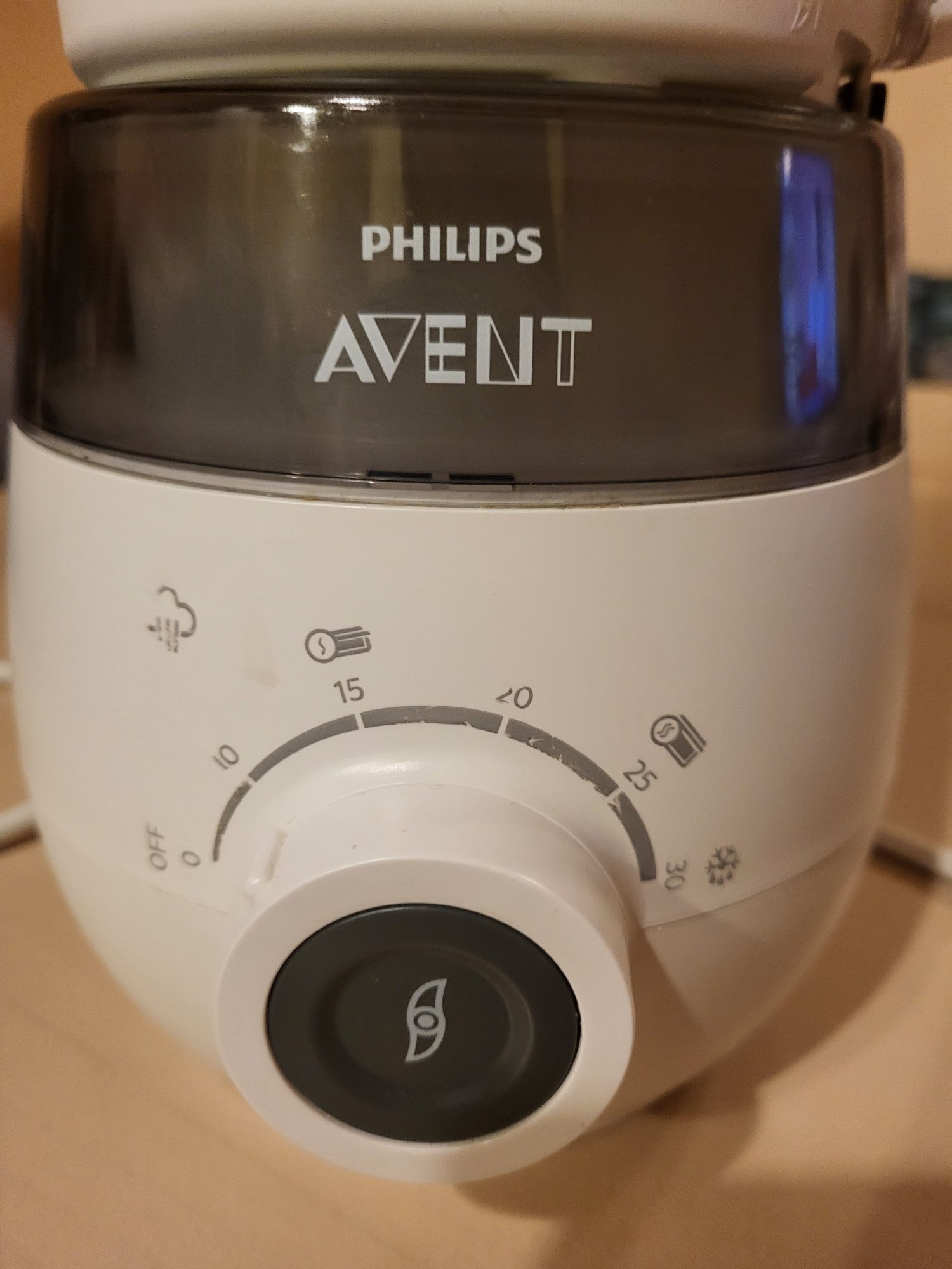 Уред за бебешка храна Philips Avent 4 in 1 с 5 кутии за замразяване