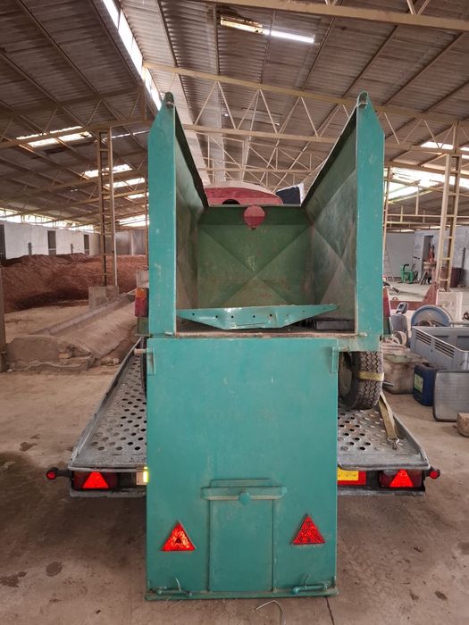 Remorci agricole de 2.5 t