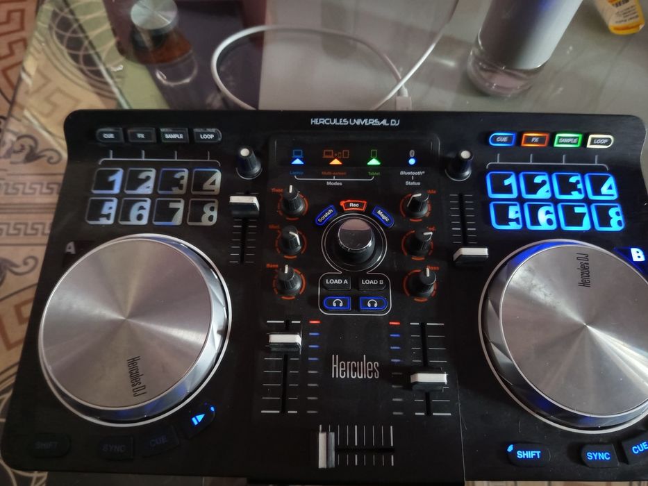 Продавам DJ пулт Hercules има коментар поцената