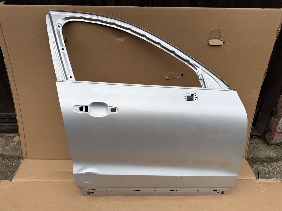 Врата Volvo XC90 | 2025