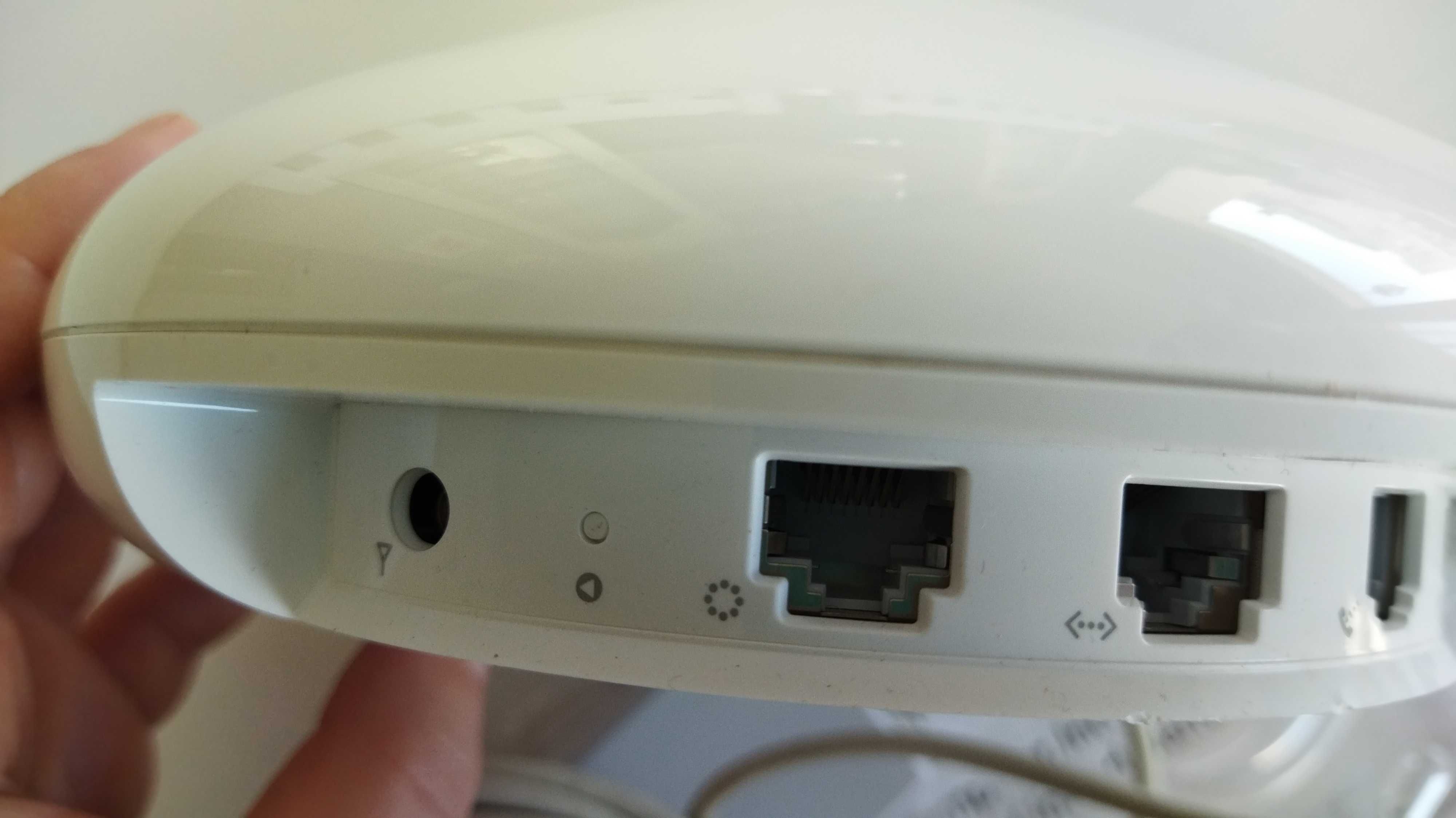 Безжичен рутер APPLE airport extreme base station 54 Mbps