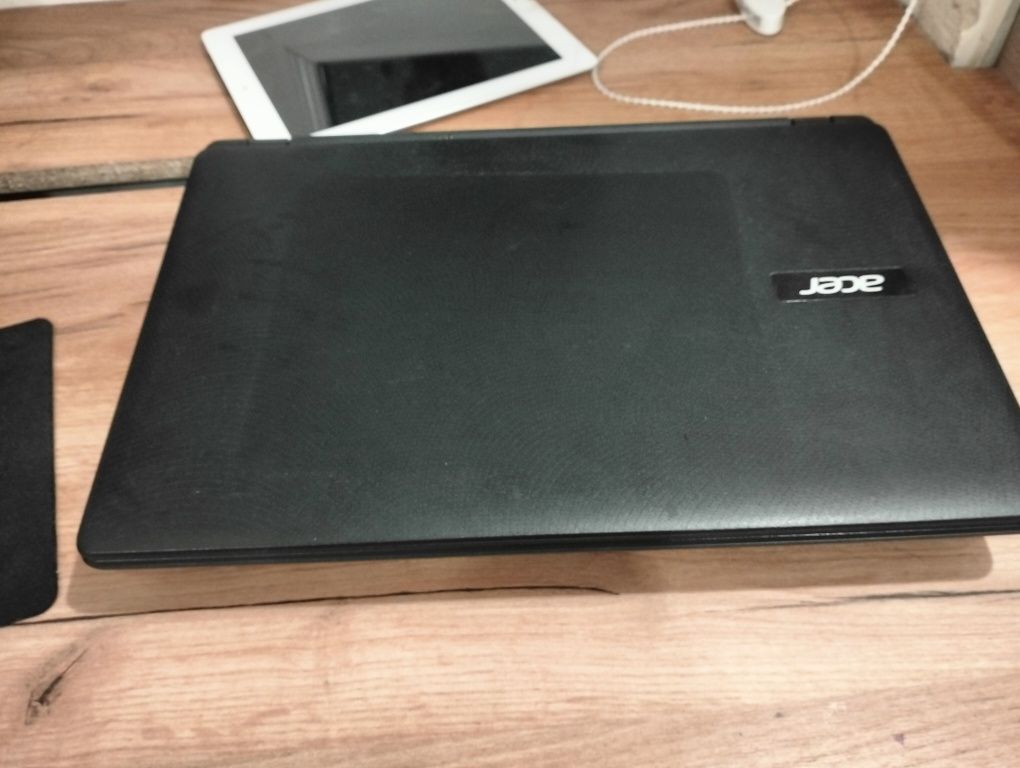 Ноутбук Acer 1,5